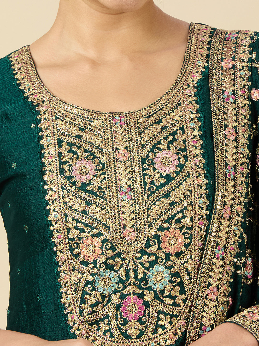 Ishani Kamiz &amp; Pant - Roop Darshan
