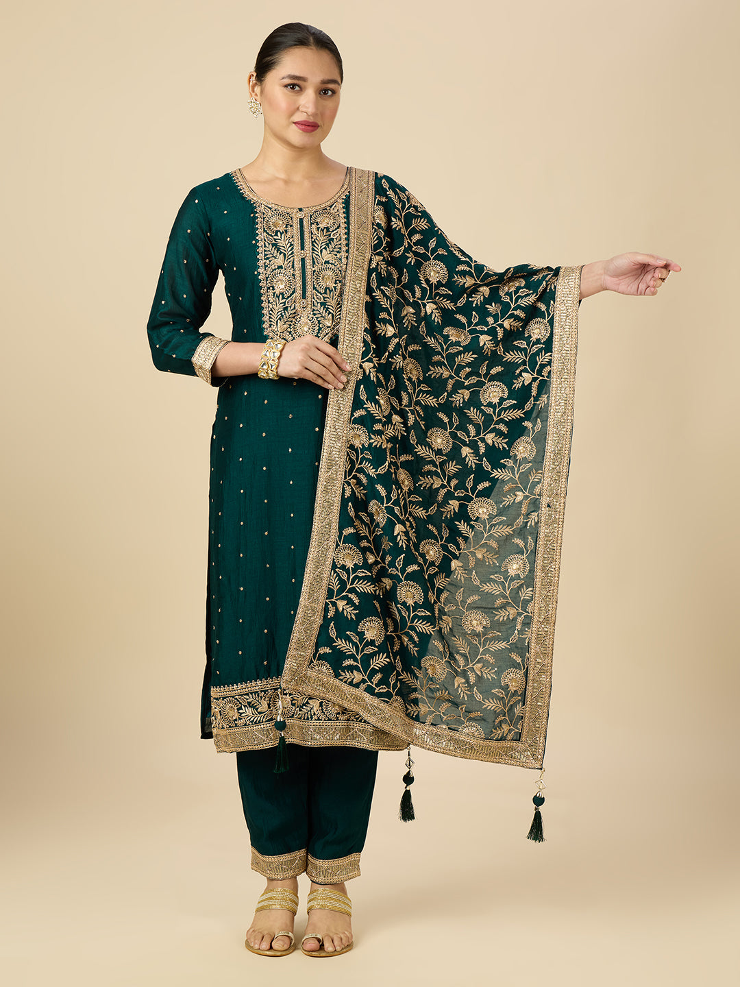 Garima Kamiz &amp; Pant - Roop Darshan