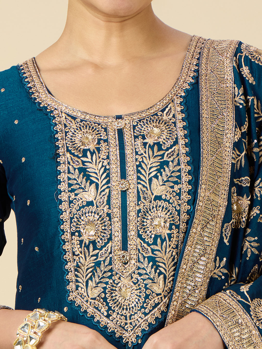 Garima Kamiz &amp; Pant - Roop Darshan
