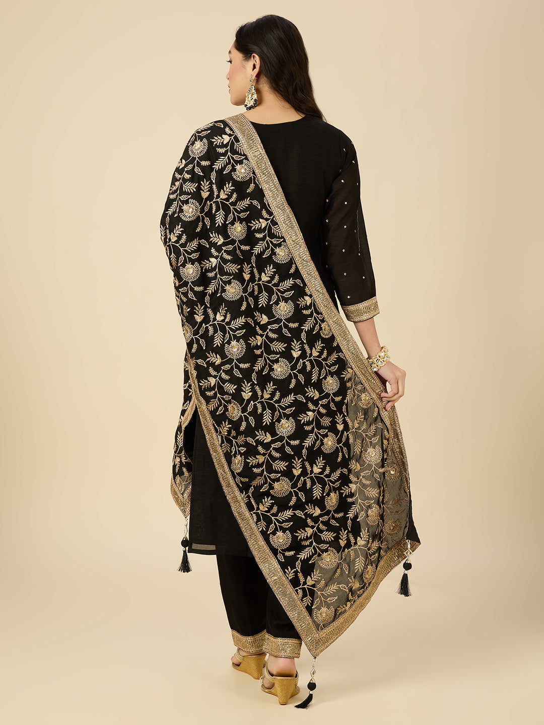 Garima Kamiz &amp; Pant - Roop Darshan