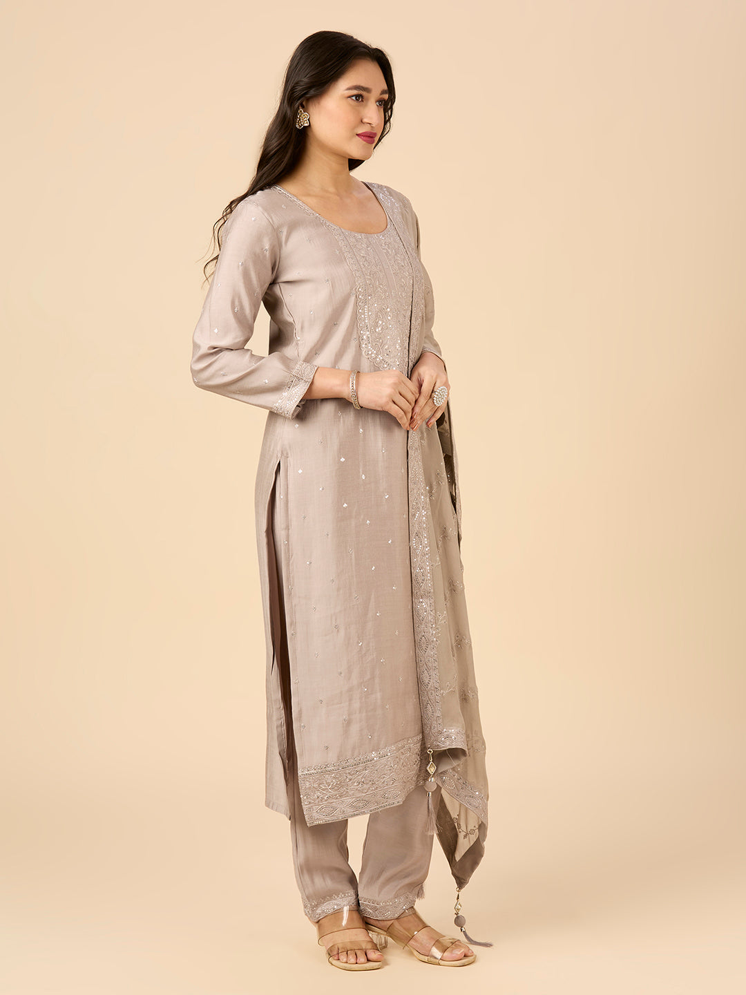 Noor Kamiz &amp; Pant - Roop Darshan