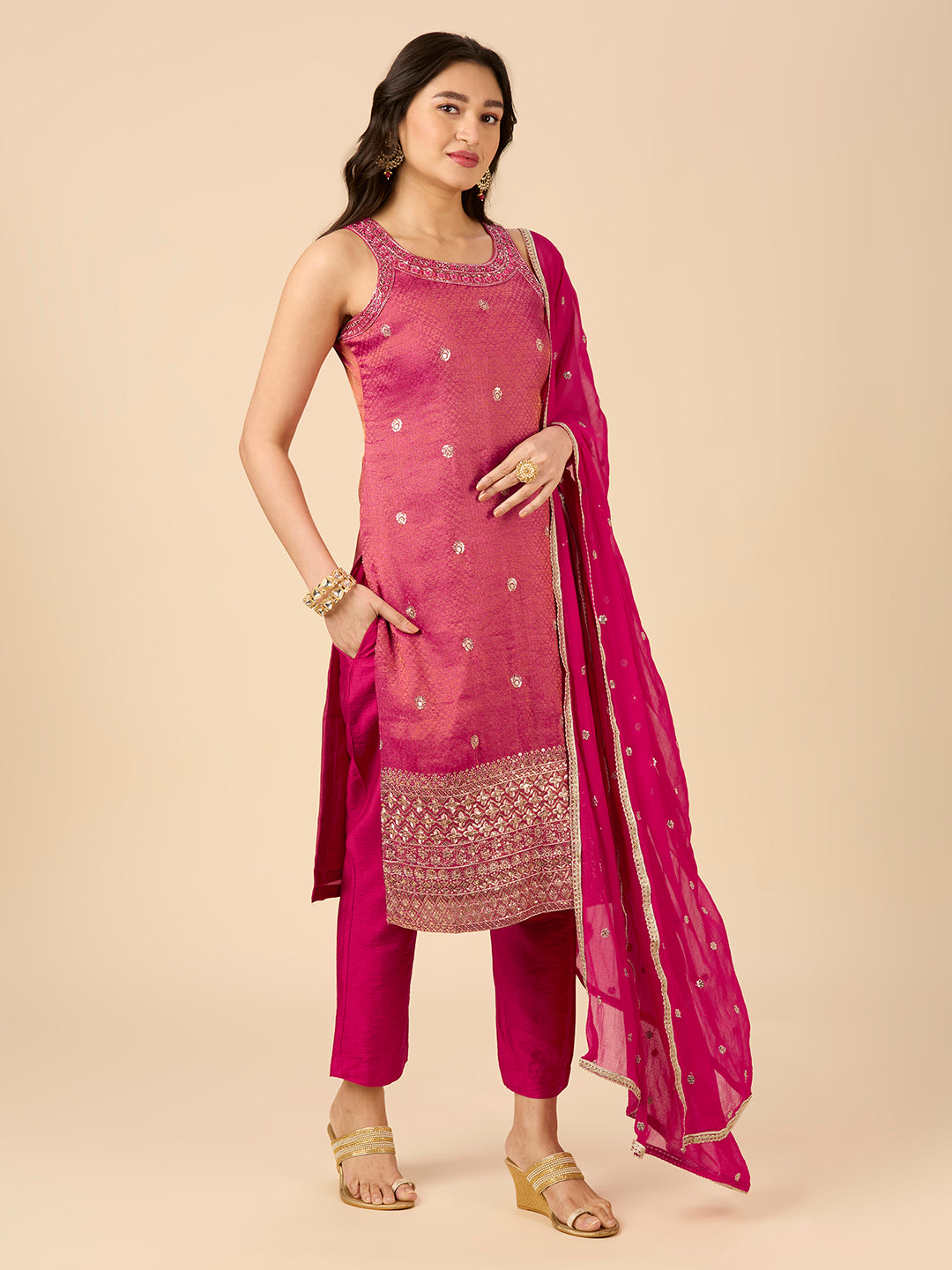 Tanya Kamiz &amp; Pant - Roop Darshan
