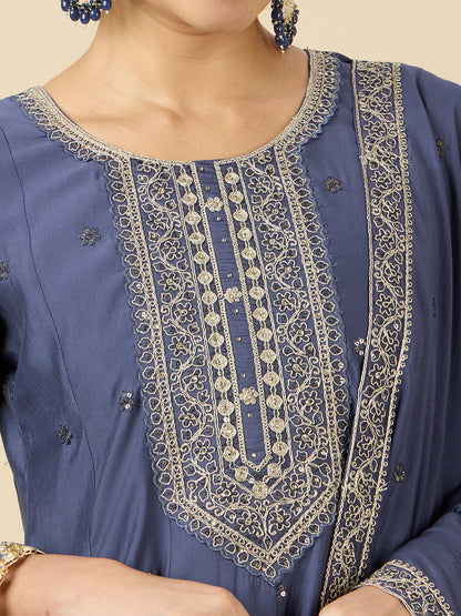 Amaira Flair Suit