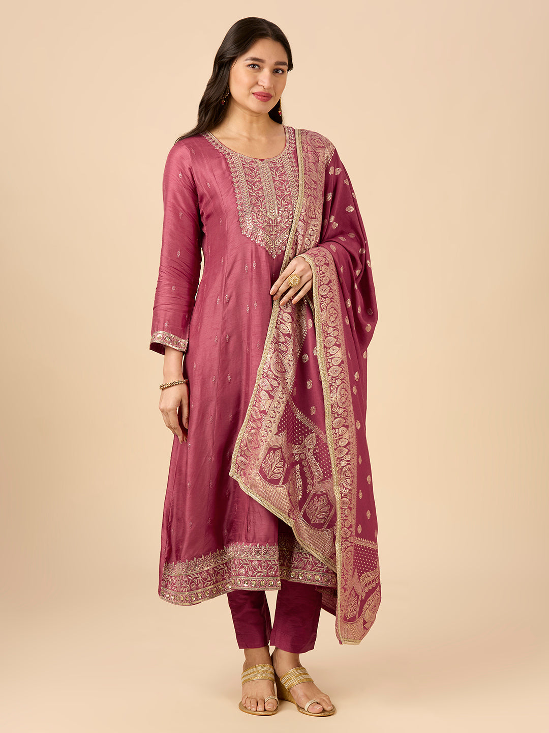 Nia Flair Suit - Roop Darshan