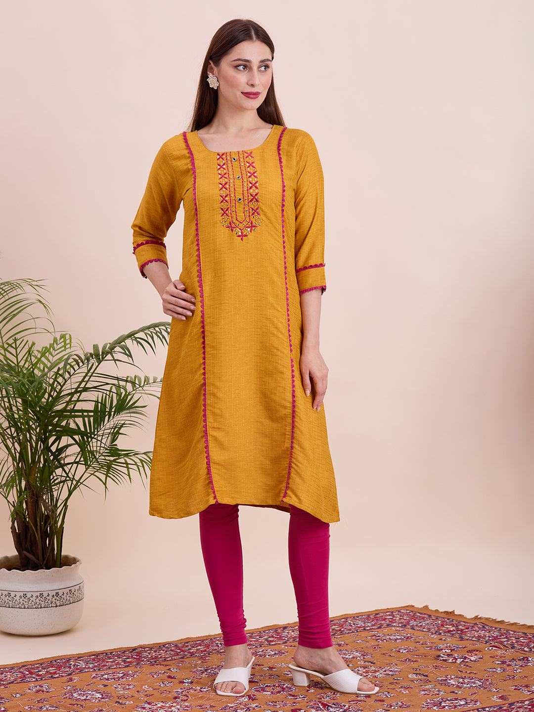 Sachi Kurti - Roop Darshan