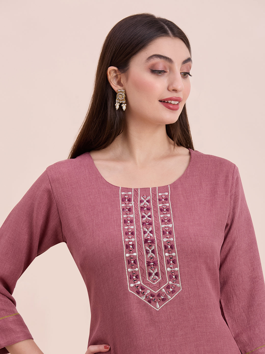 Zoya Kurti - Roop Darshan
