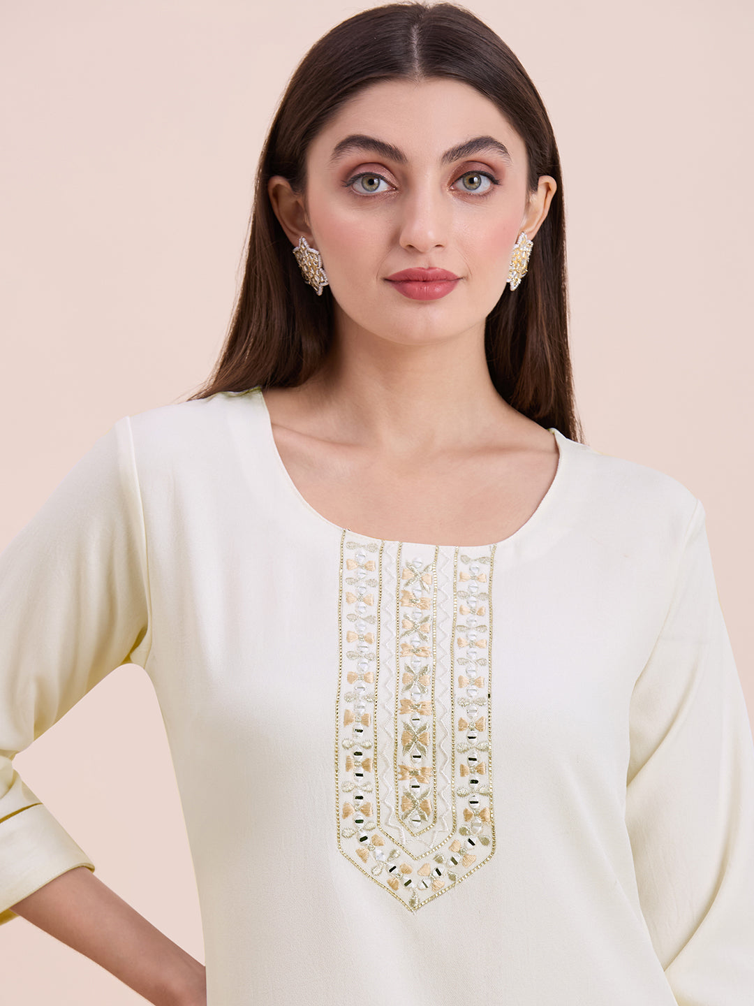 Zoya Kurti - Roop Darshan