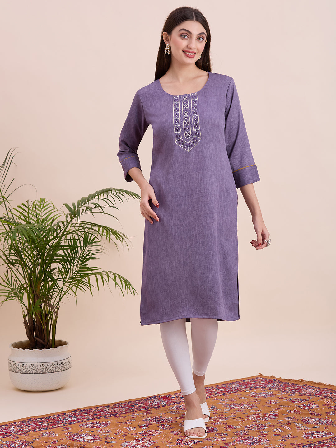 Zoya Kurti - Roop Darshan