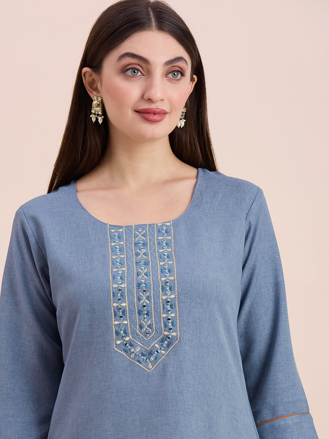 Zoya Kurti - Roop Darshan