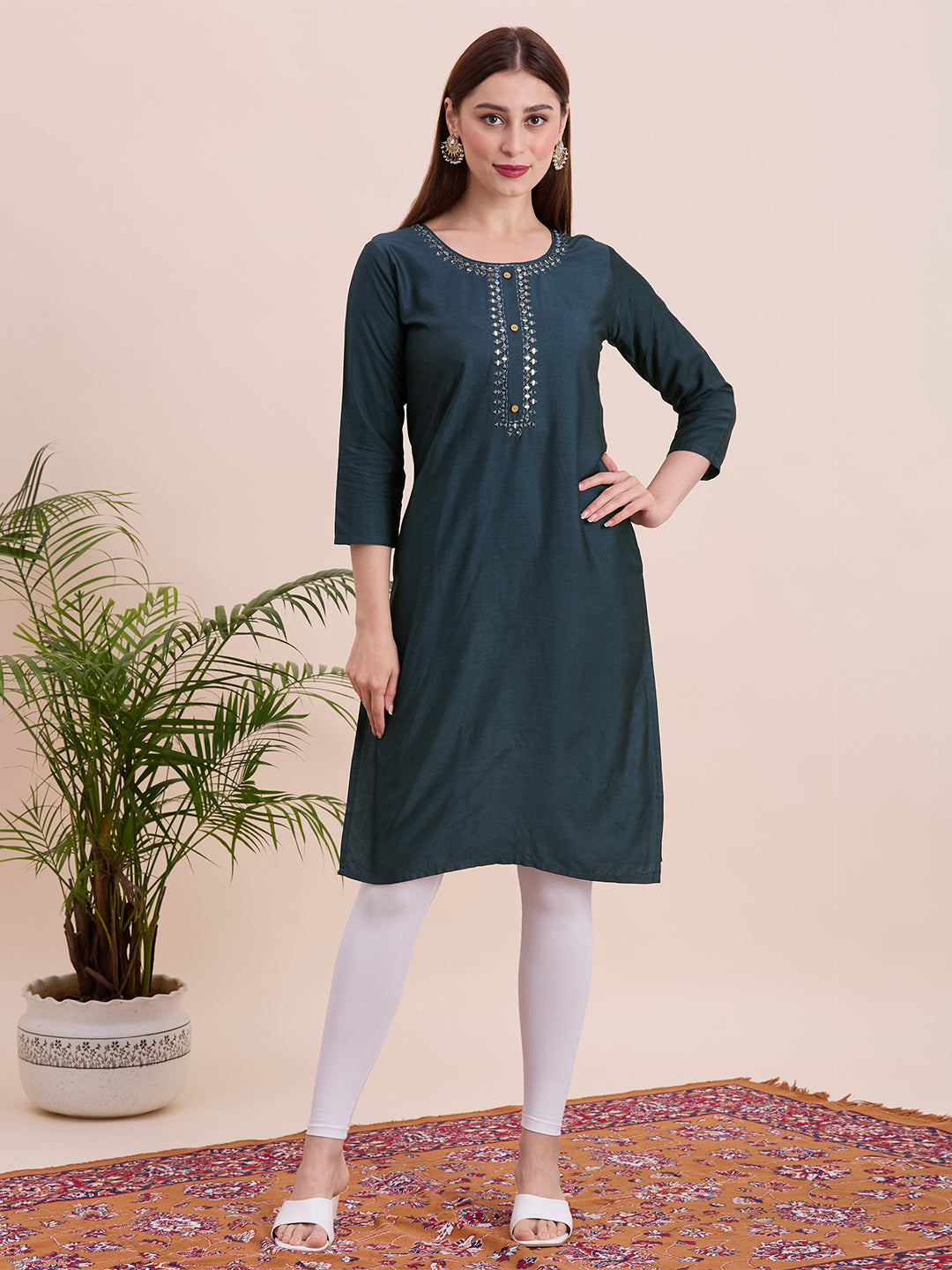 Yami Kurti - Roop Darshan