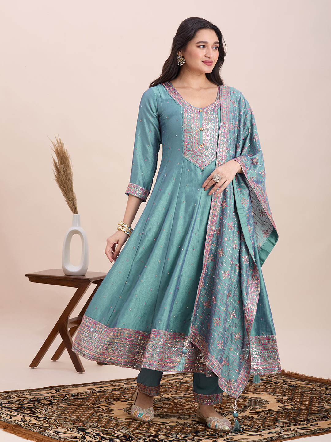 Mahi Flair Suit - Roop Darshan