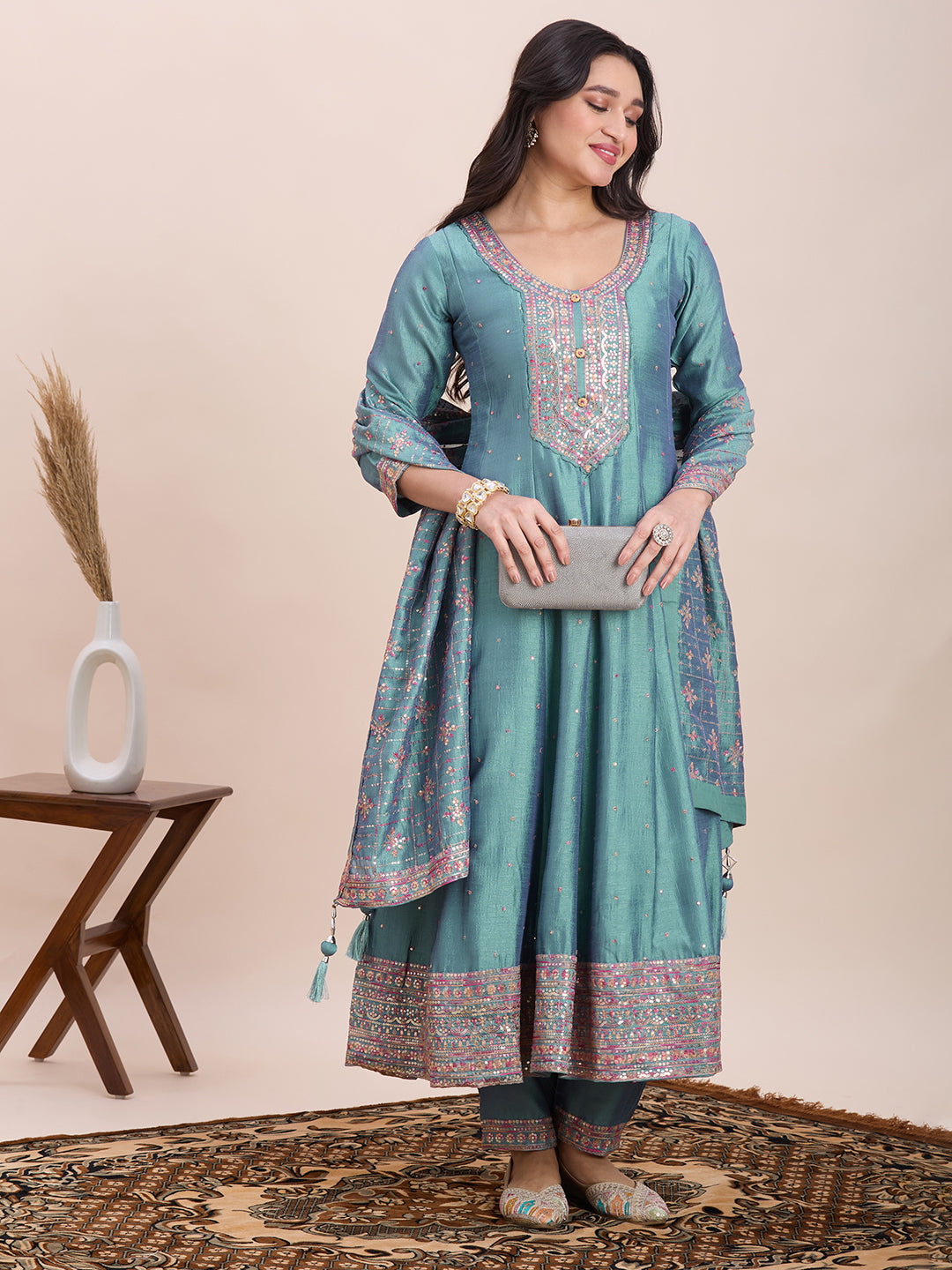 Mahi Flair Suit - Roop Darshan