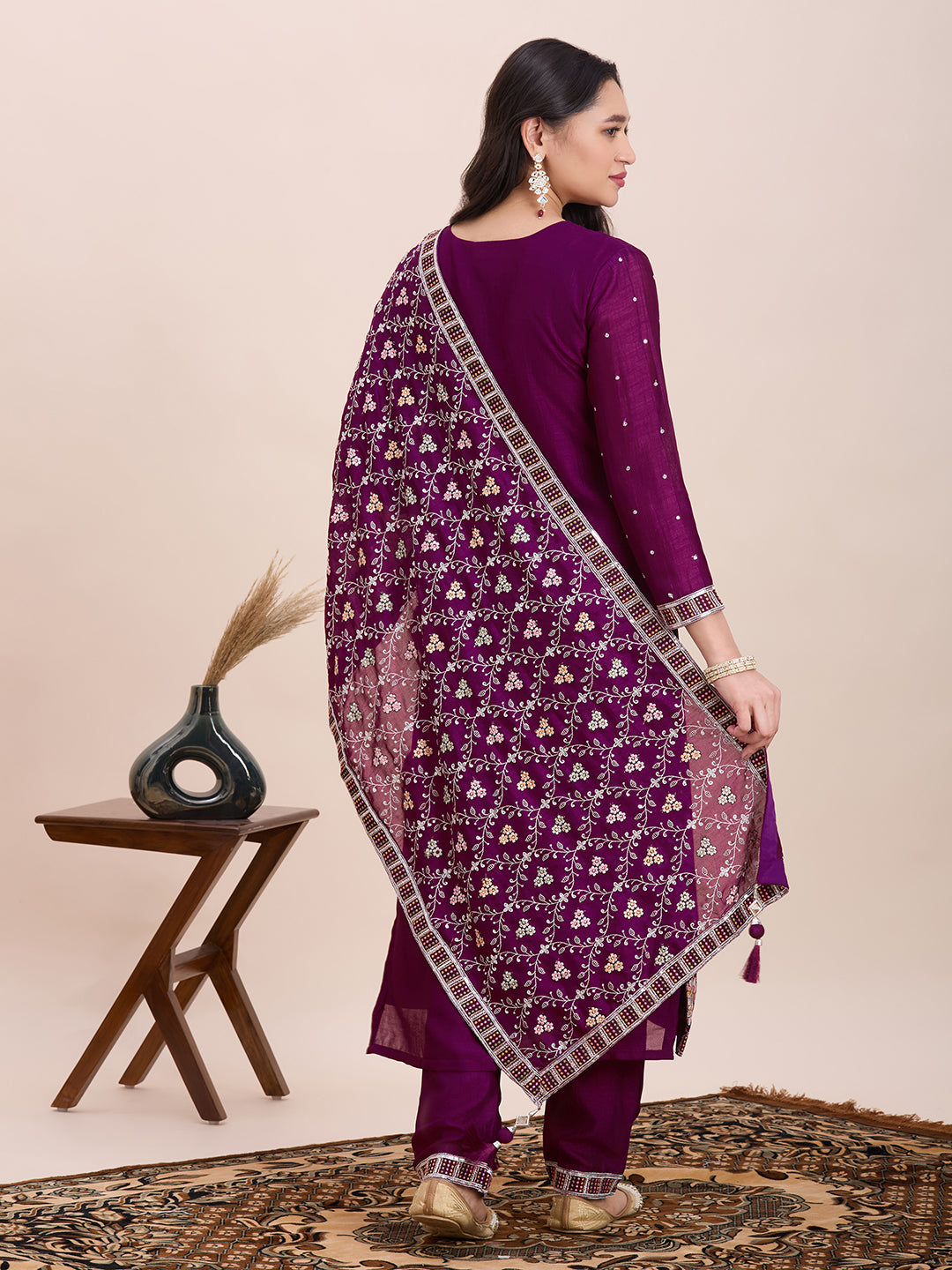 Raha Kamiz &amp; Pant