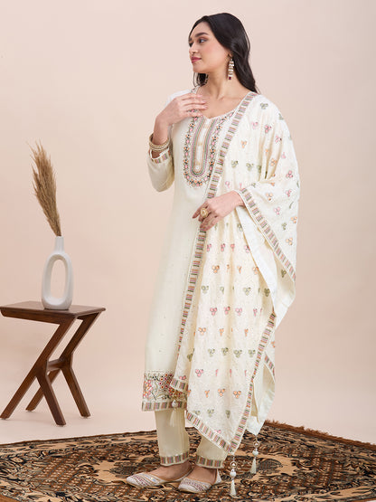 Raha Kamiz &amp; Pant