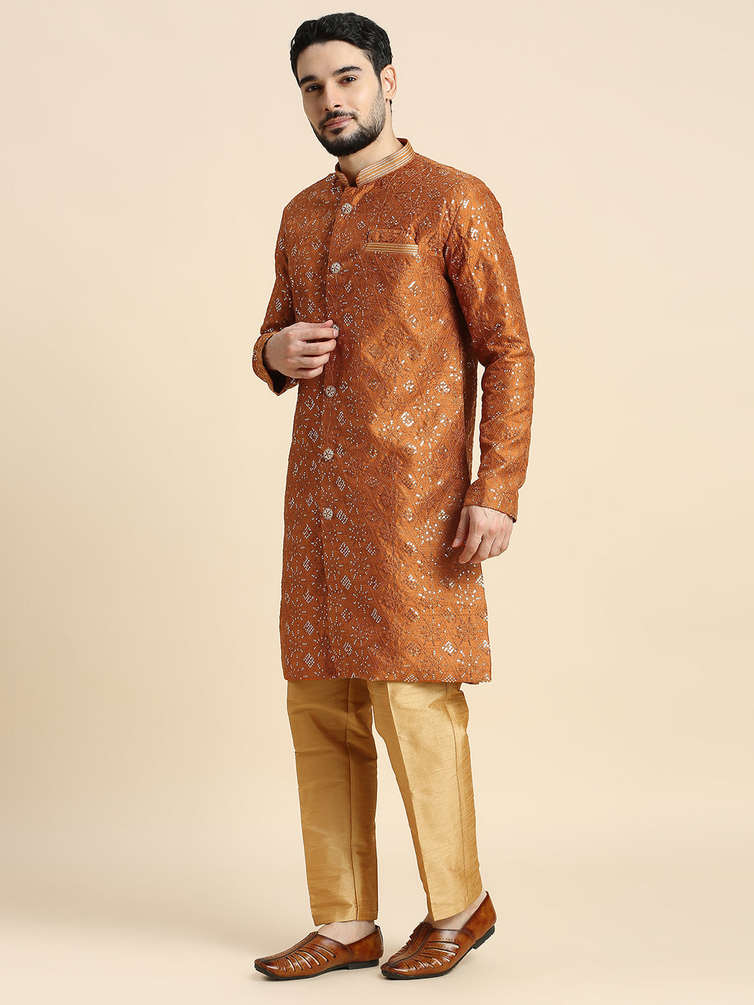 Mens Kurta Set - Roop Darshan