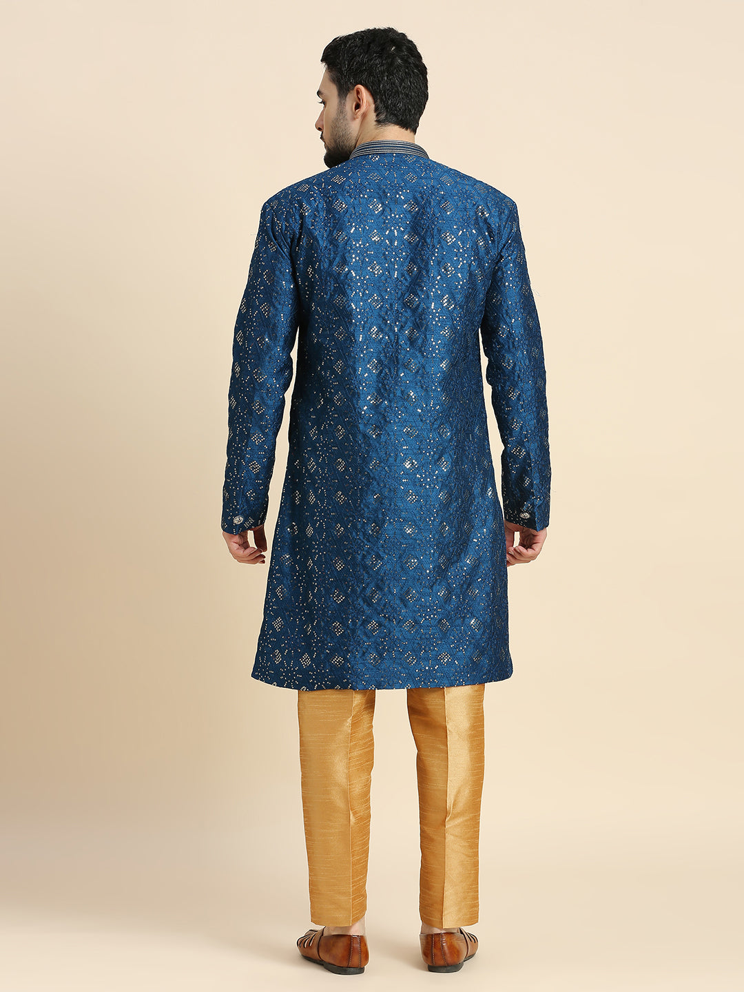 Mens Kurta Set - Roop Darshan