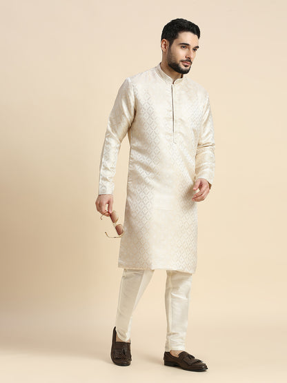 Mens Kurta Set - Roop Darshan