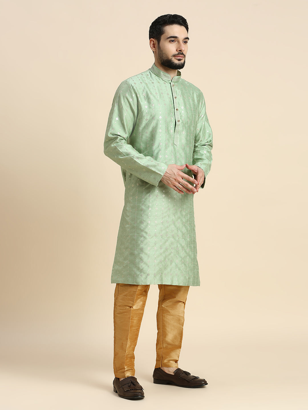 Mens Kurta Set - Roop Darshan