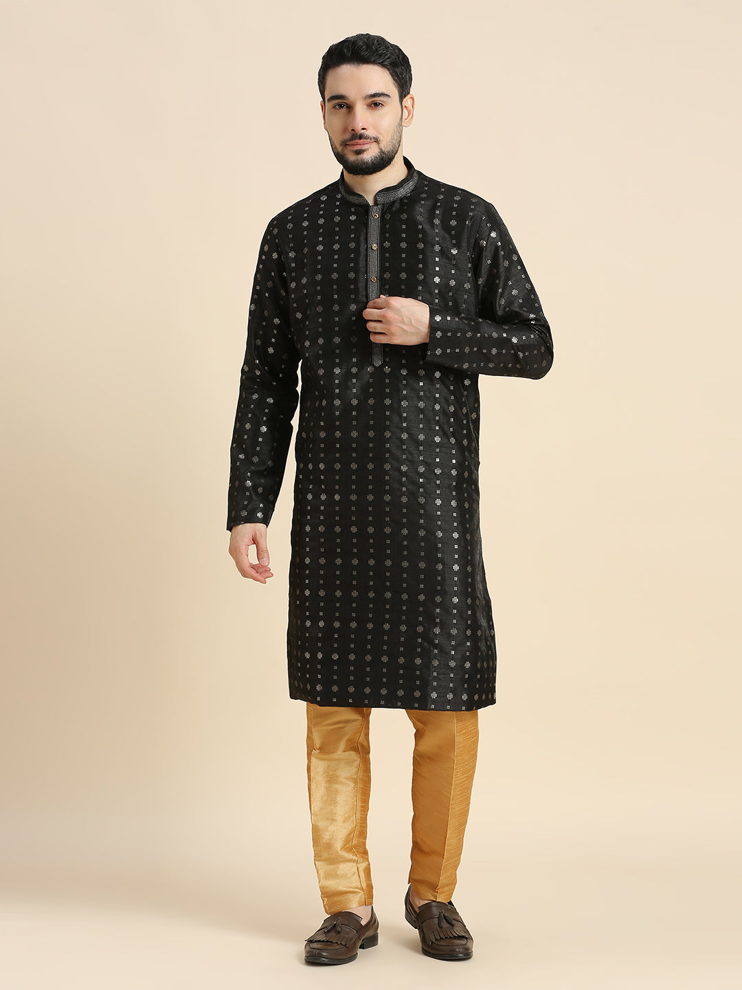 Mens Kurta Set - Roop Darshan