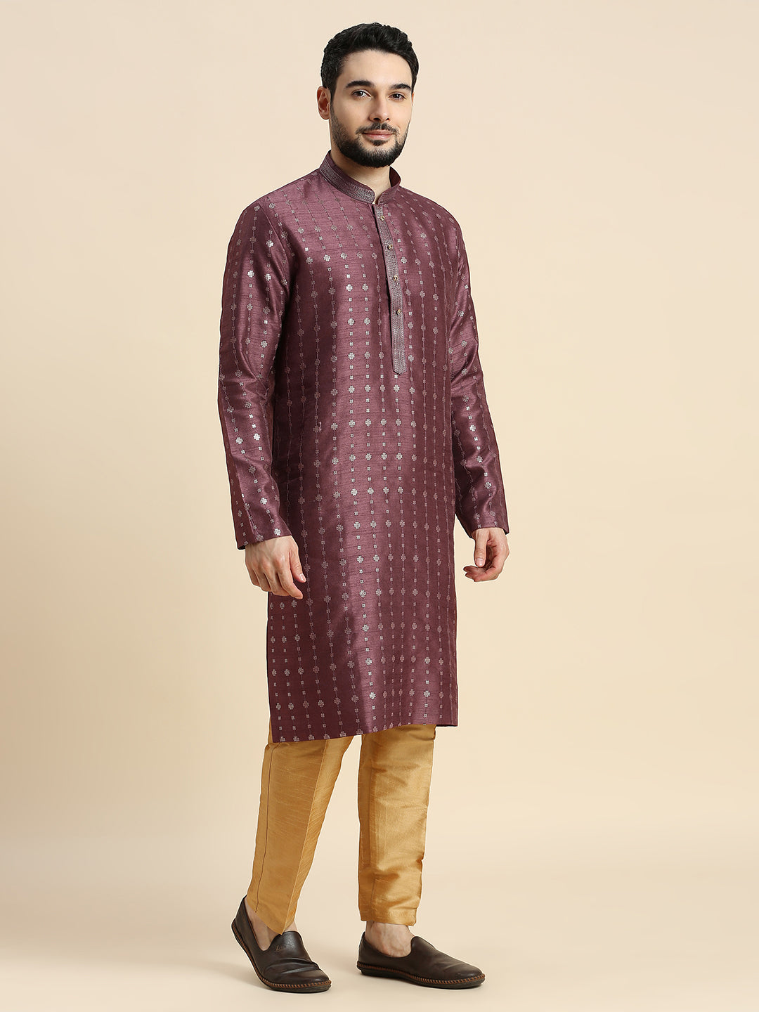 Mens Kurta Set - Roop Darshan