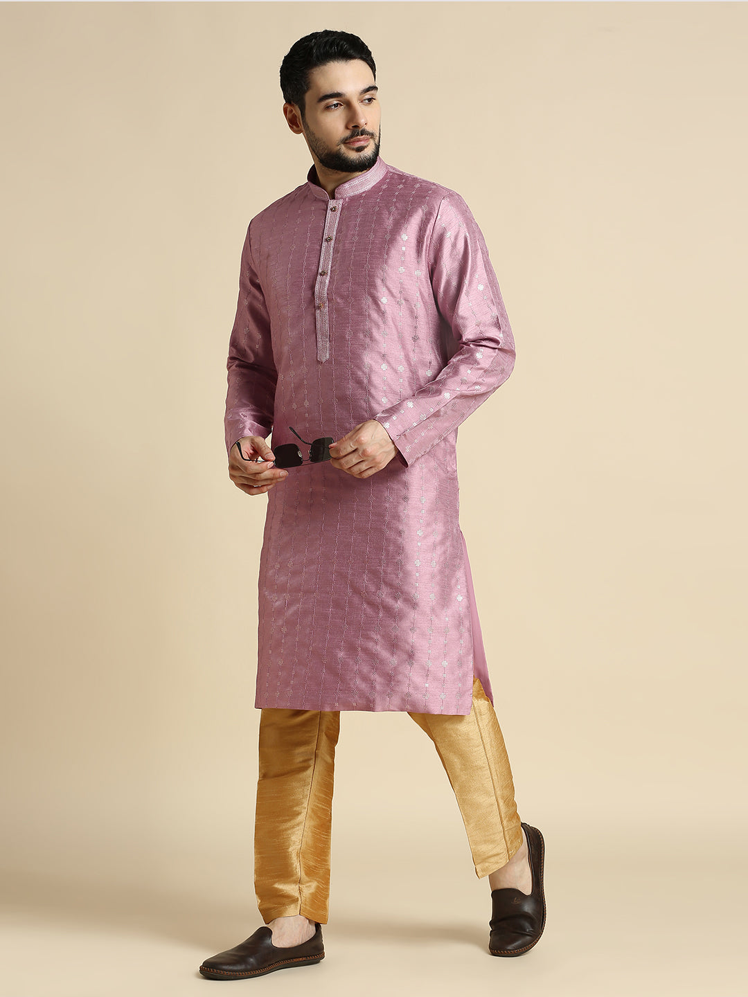 Mens Kurta Set - Roop Darshan