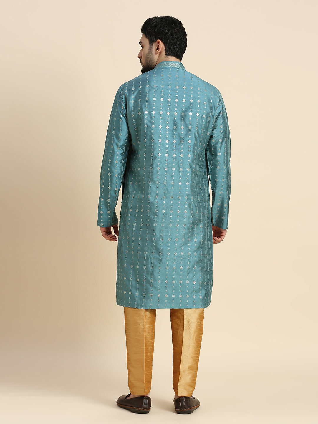 Mens Kurta Set - Roop Darshan