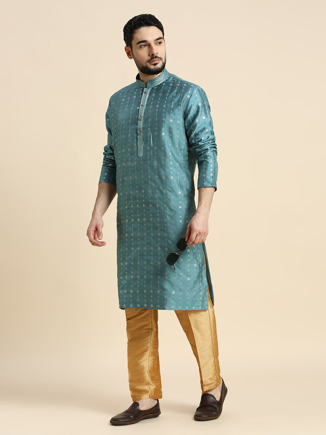 Mens Kurta Set - Roop Darshan