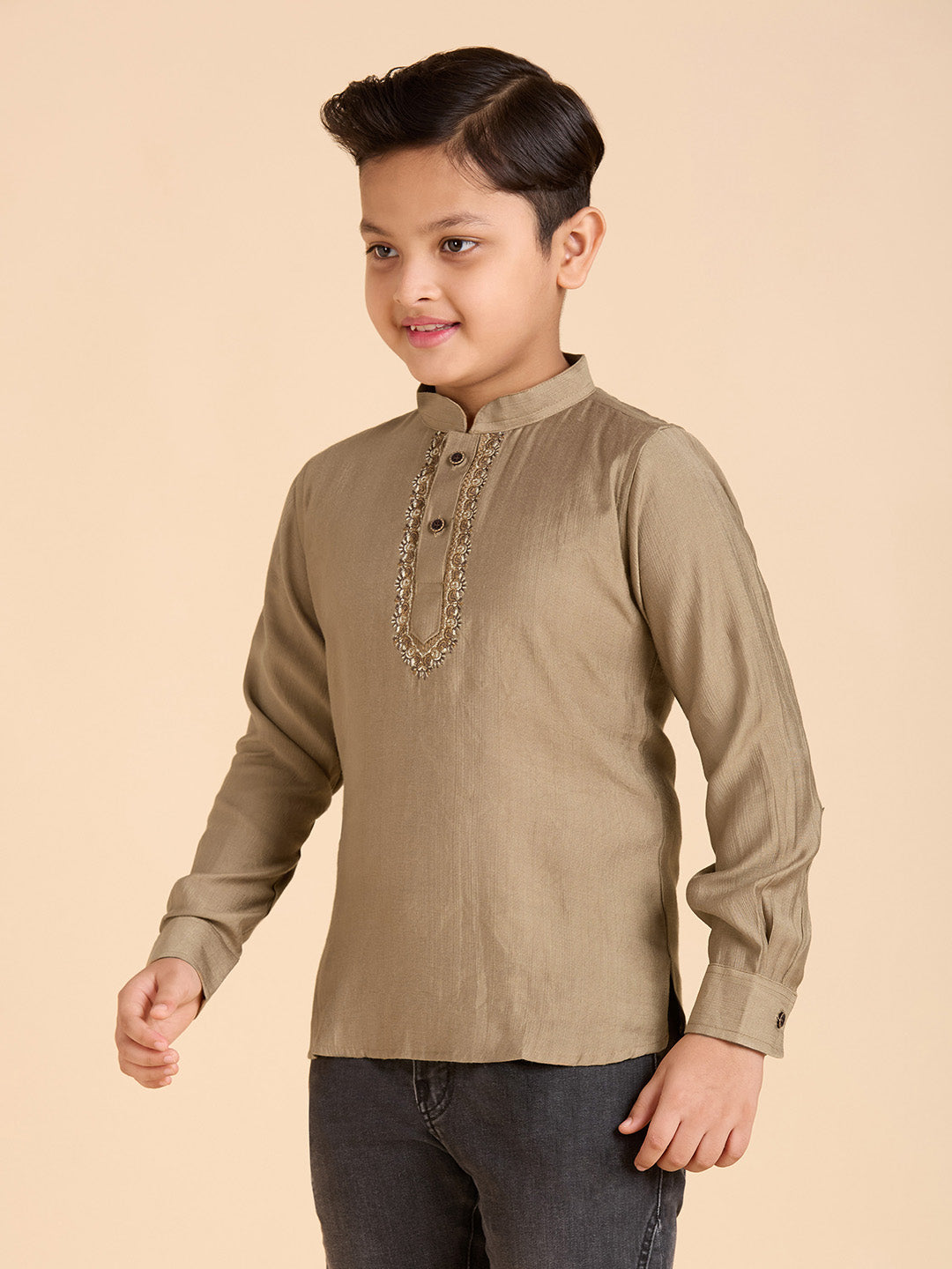 Boys Kurta - Roop Darshan