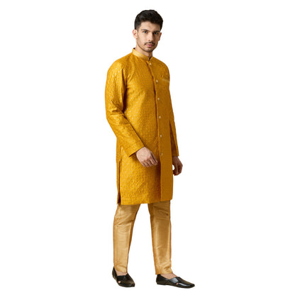 Mens Kurta Set - Roop Darshan