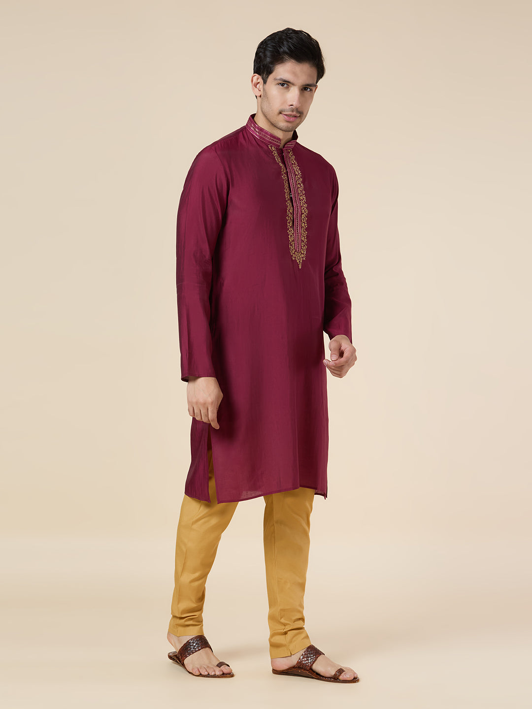 Mens Kurta Set - Roop Darshan