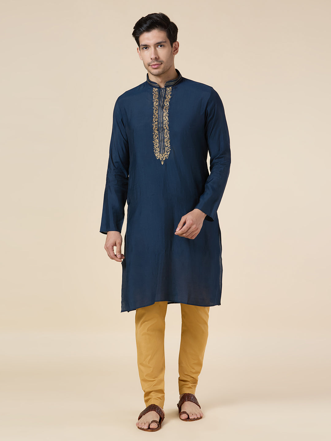 Mens Kurta Set - Roop Darshan