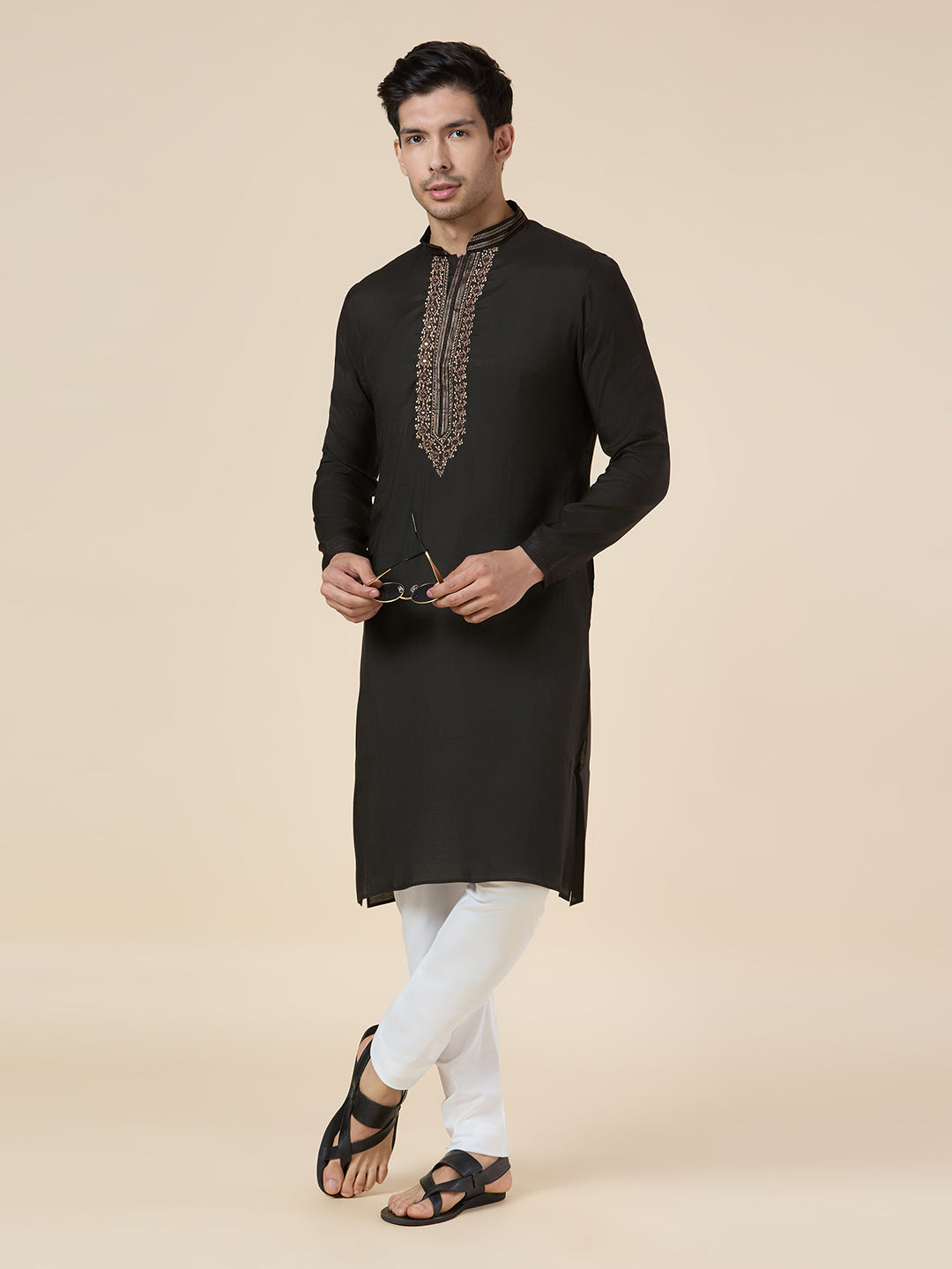 Mens Kurta Set - Roop Darshan