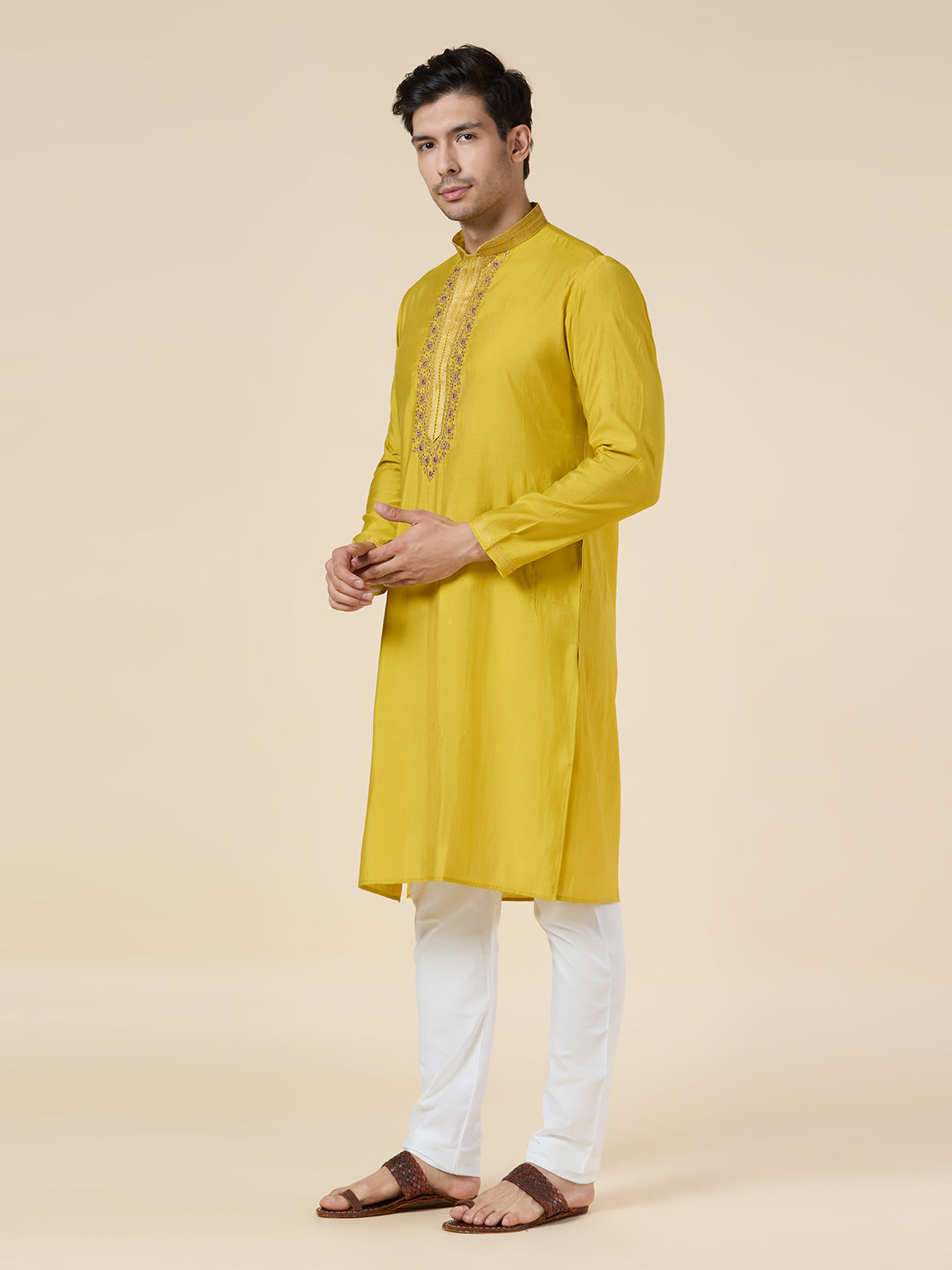 Mens Kurta Set - Roop Darshan