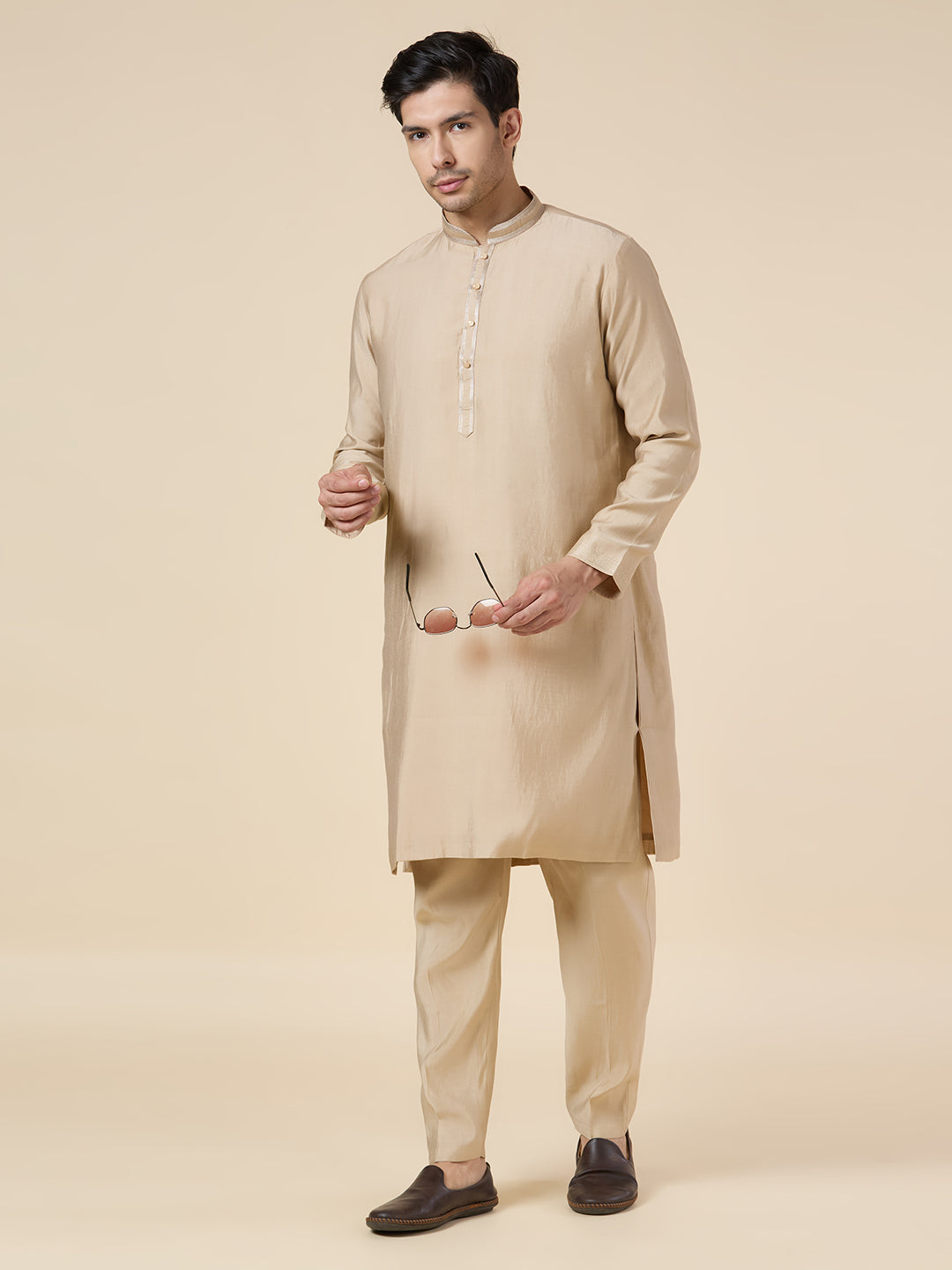 Mens Kurta Set - Roop Darshan