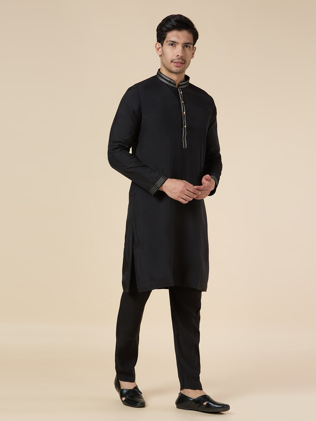 Mens Kurta Set - Roop Darshan