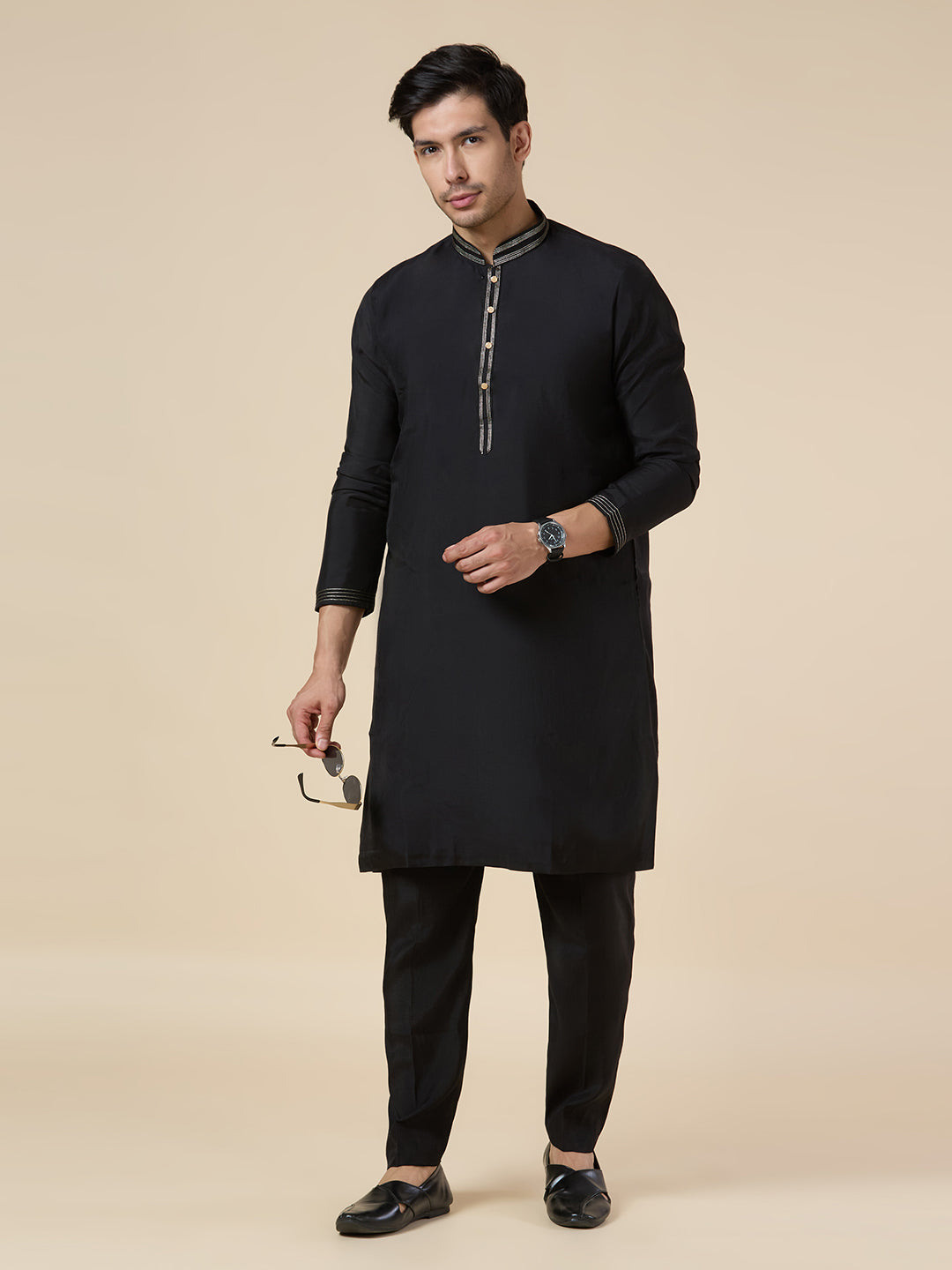 Mens Kurta Set - Roop Darshan