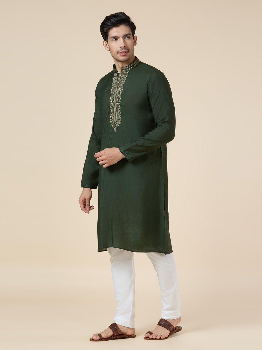 Mens Kurta Set - Roop Darshan