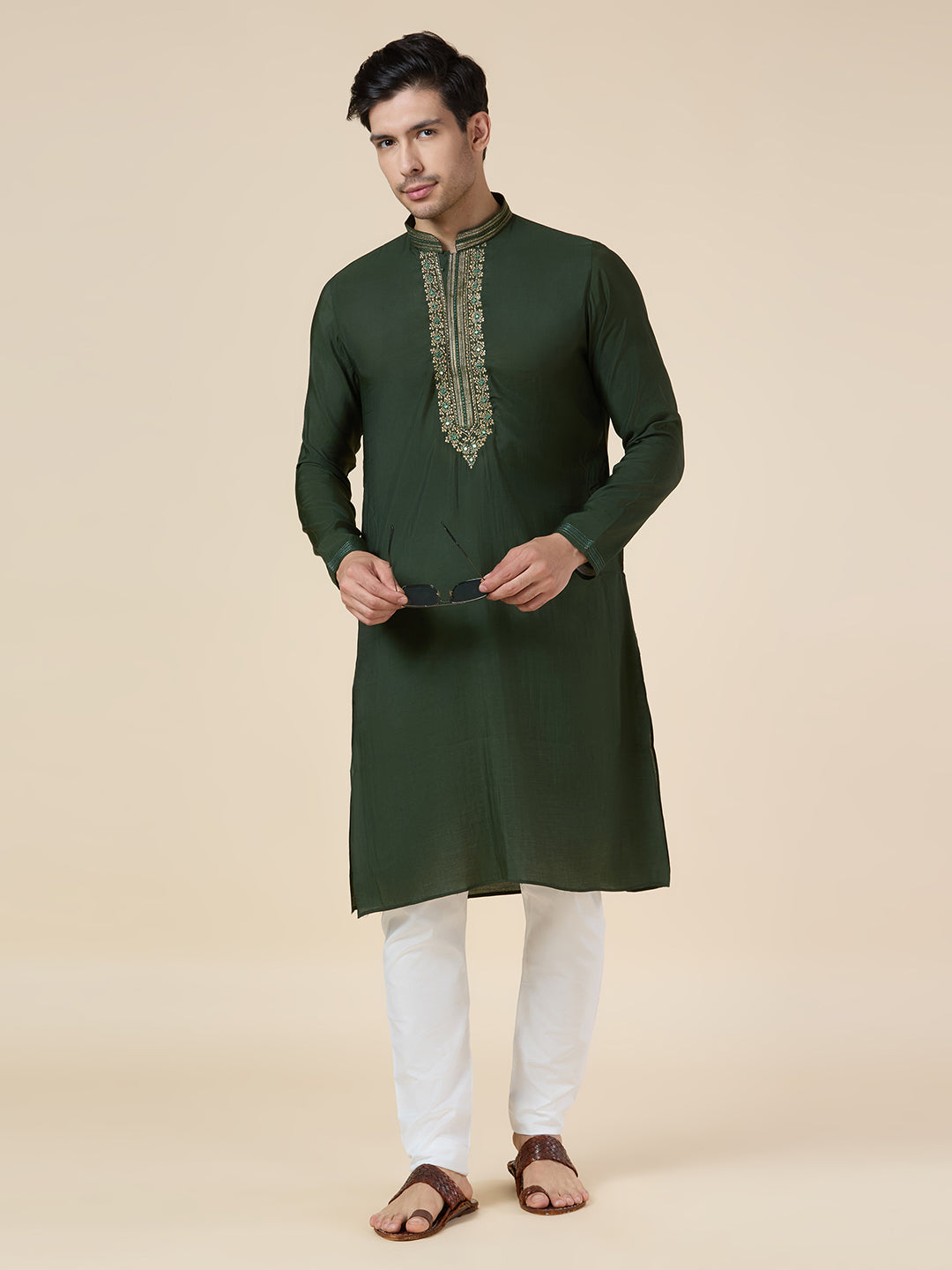 Mens Kurta Set - Roop Darshan