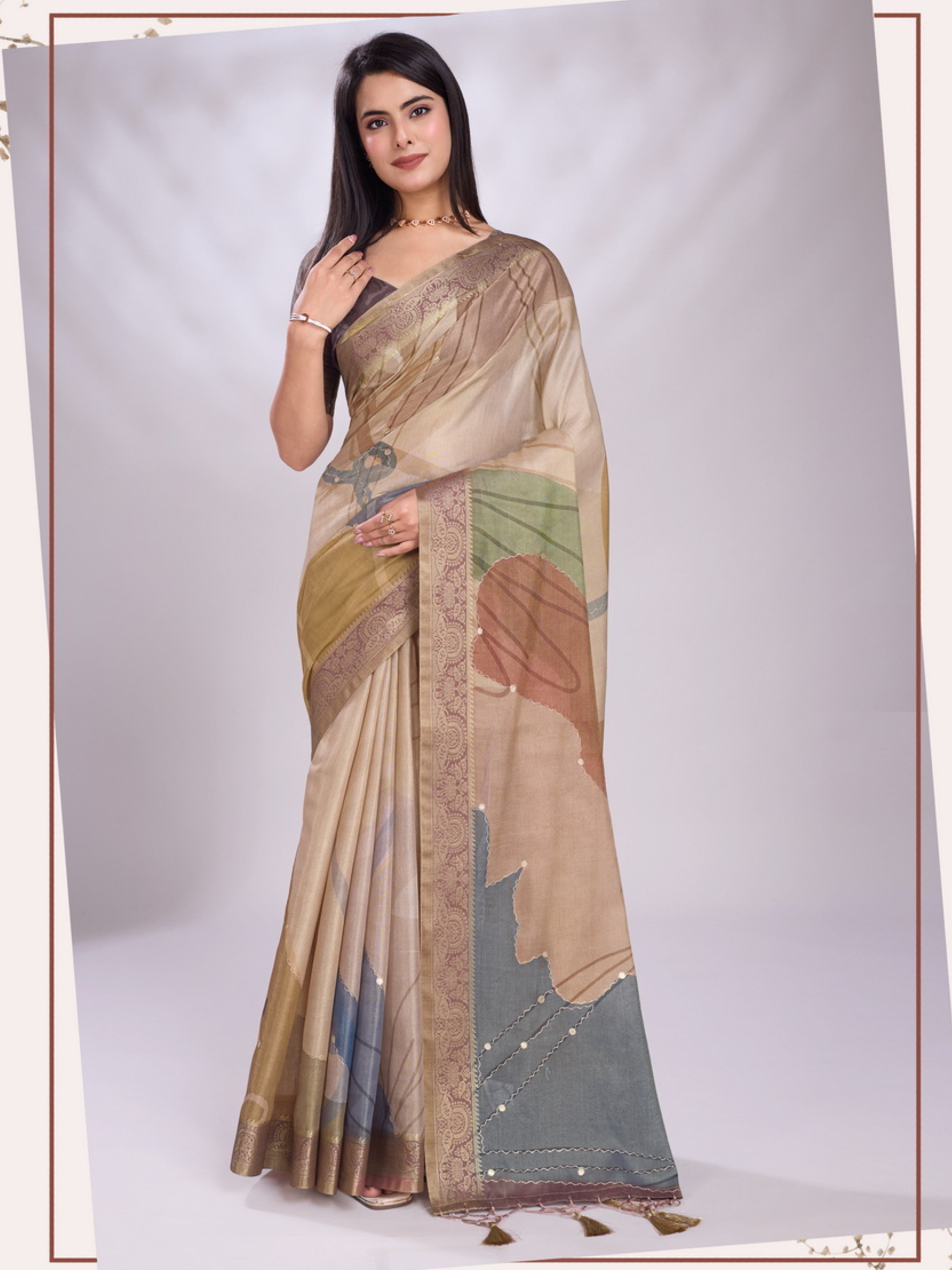 Riya Saree