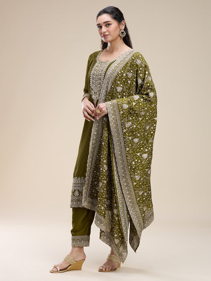 Zarna Kamiz &amp; Pant - Roop Darshan