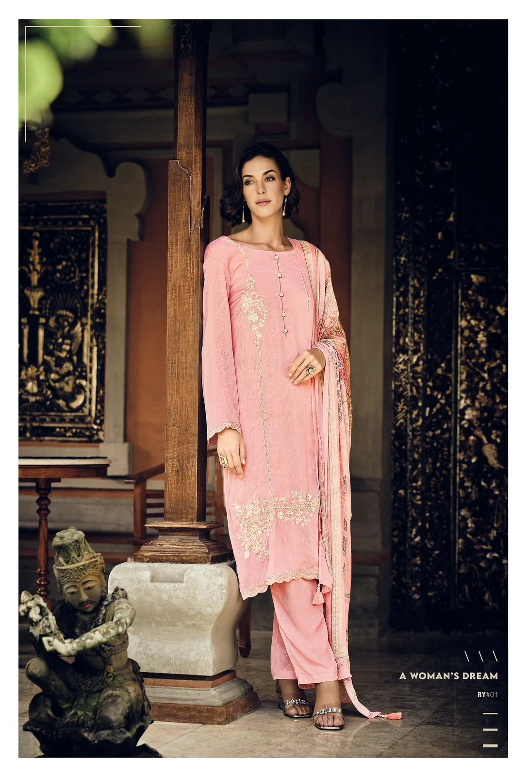 Mahira Kamiz &amp; Pant - Roop Darshan