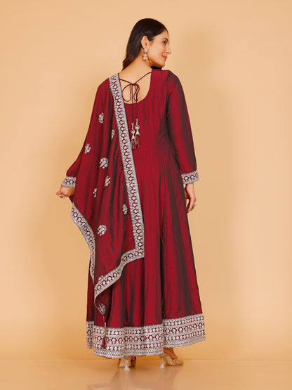 Anavi Flair Suit