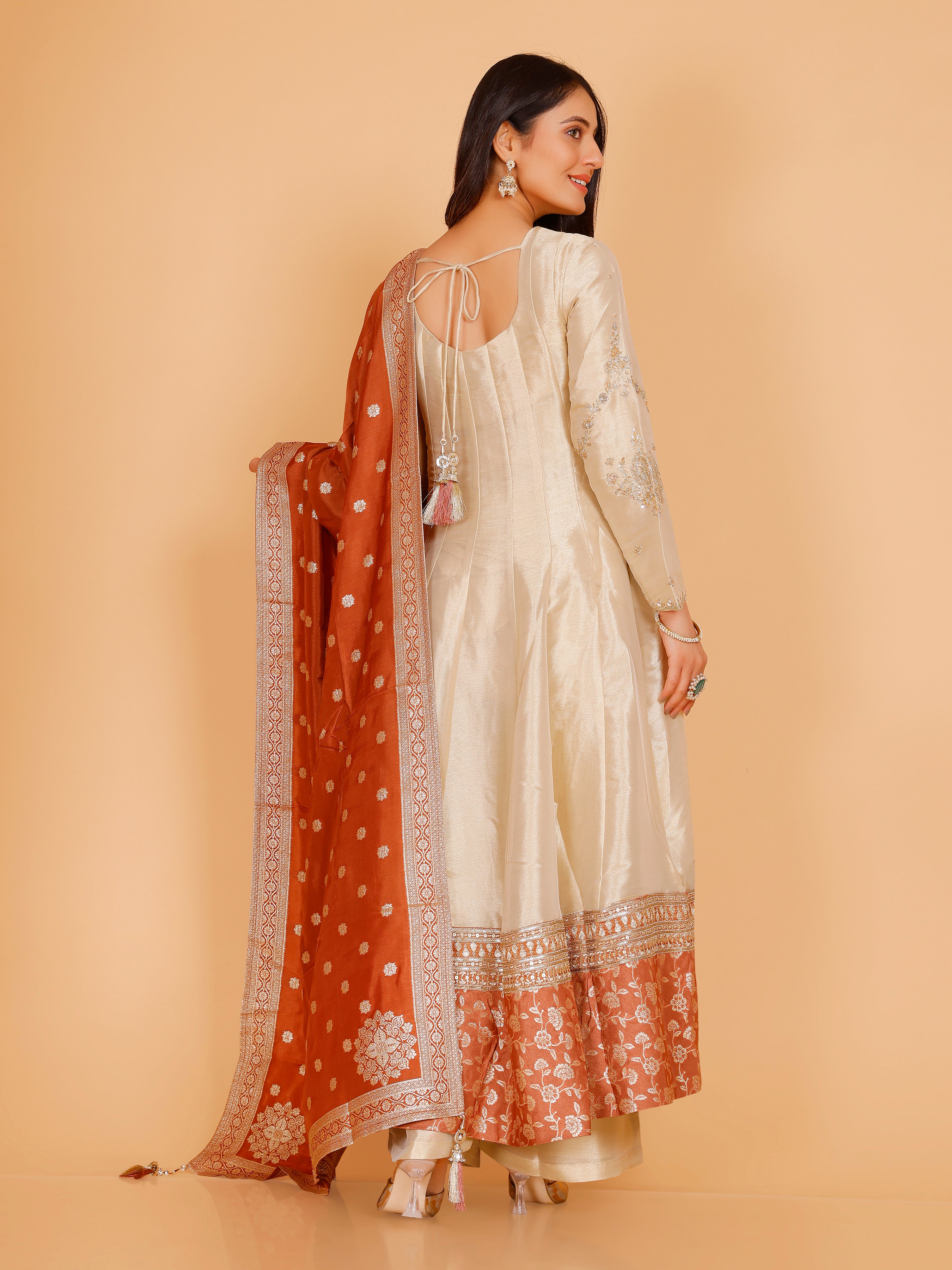 Kareena Kamiz &amp; Pant