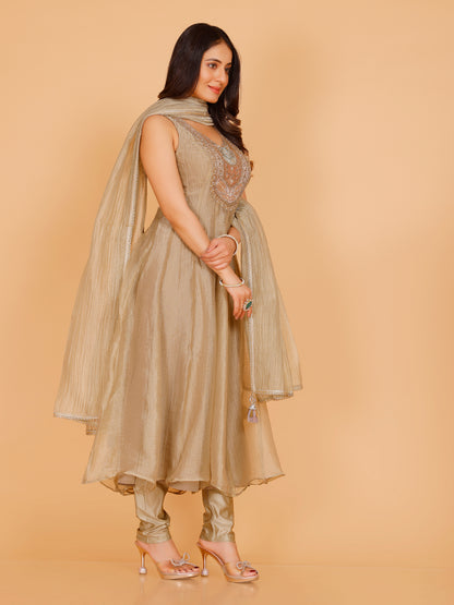 Prisha Flair Suit