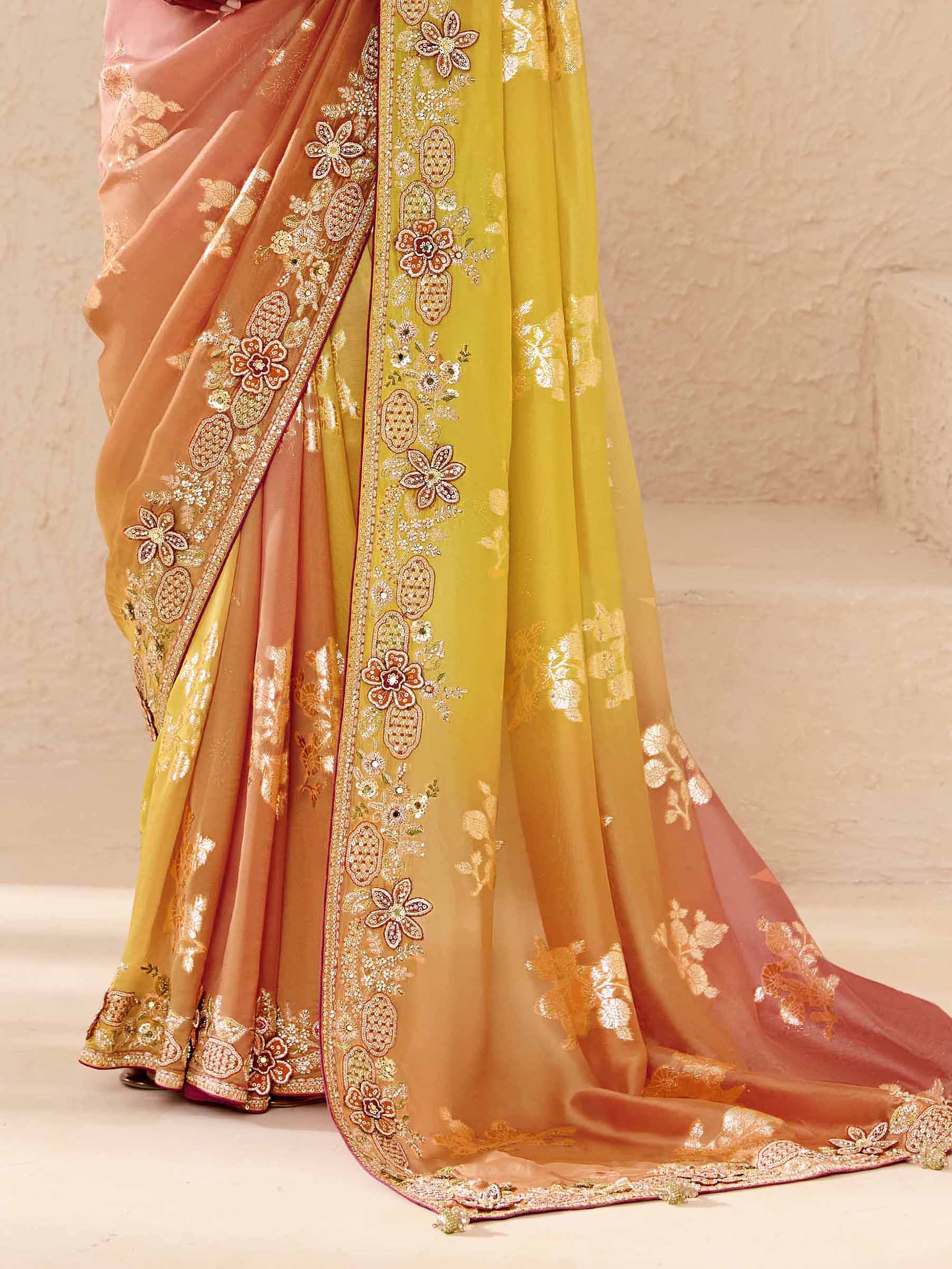 Tiya Saree - Roop Darshan