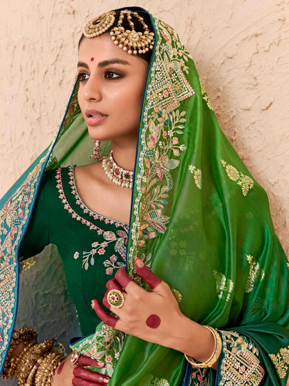 Tiya Saree