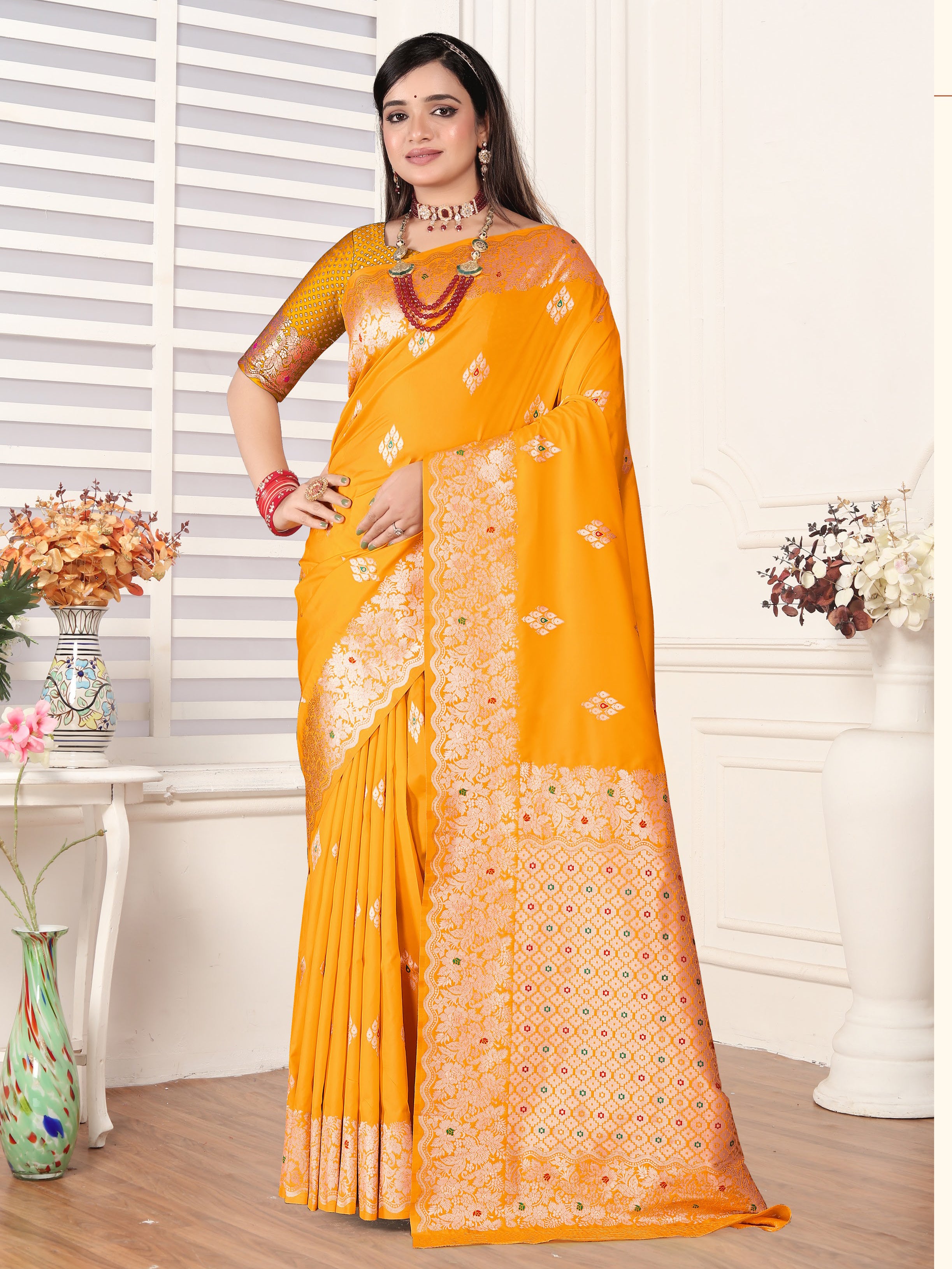 Kinnari Saree - Roop Darshan