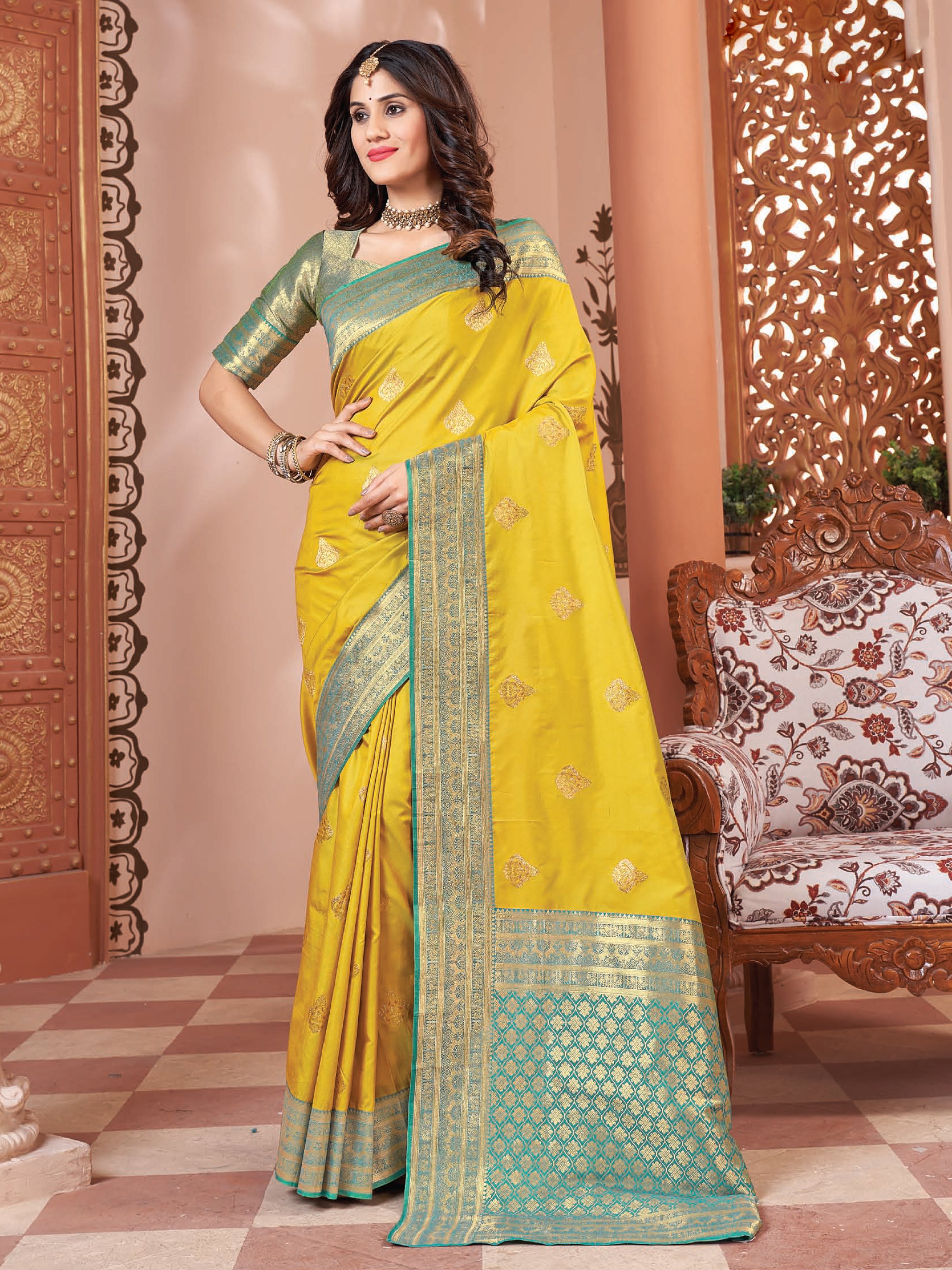 Vaidehi Saree - Roop Darshan