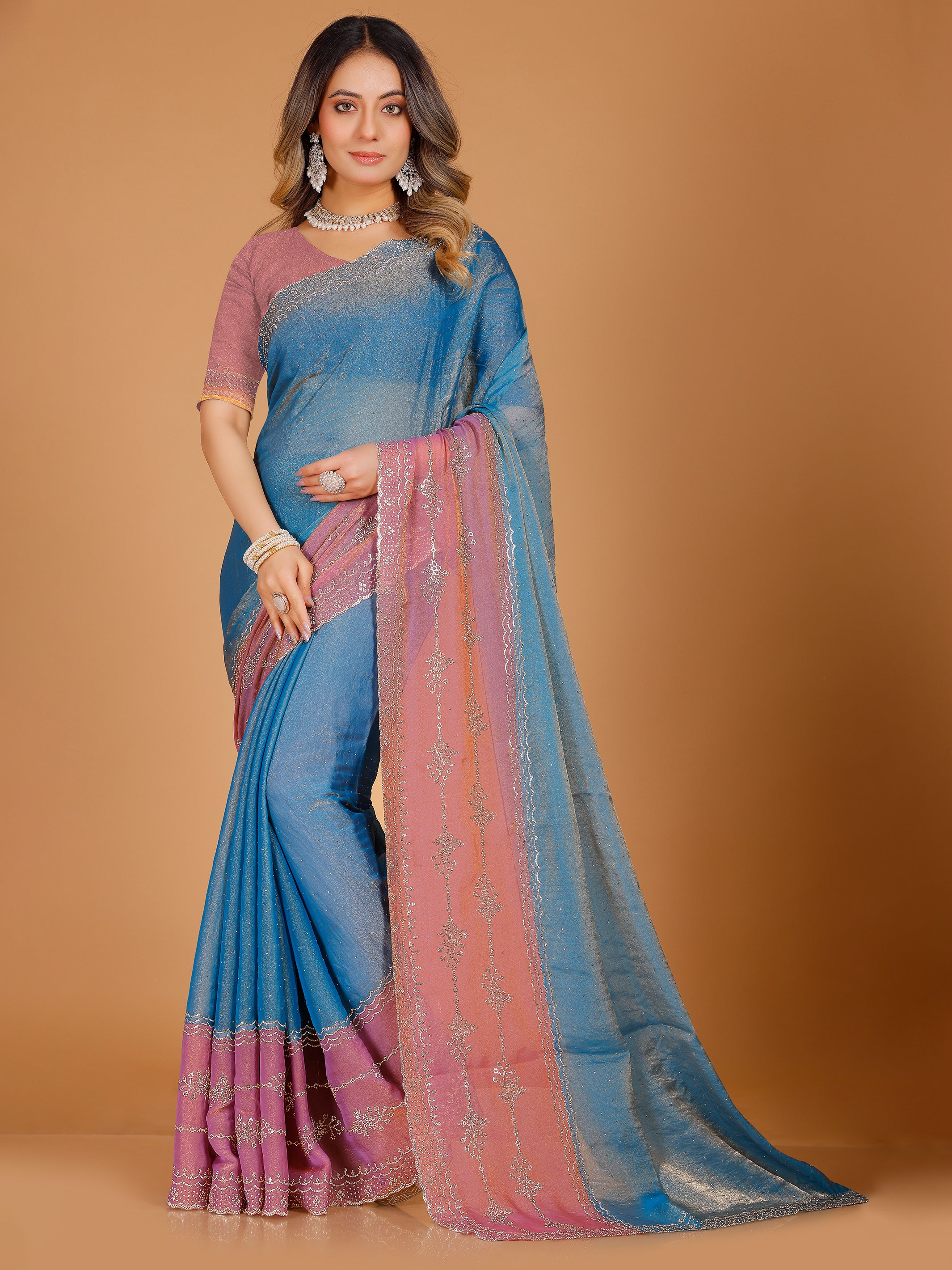 Romila Saree