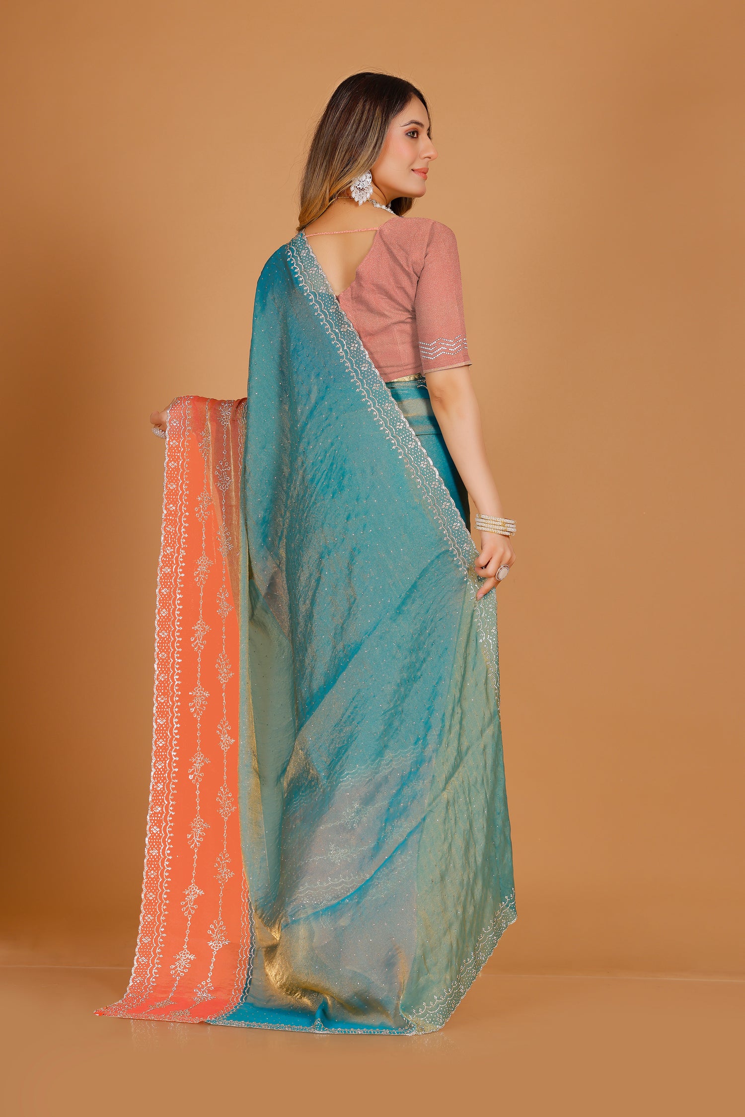 Romila Saree